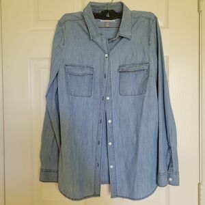 Old Navy Oversized Fit Denim Button Down Shirt